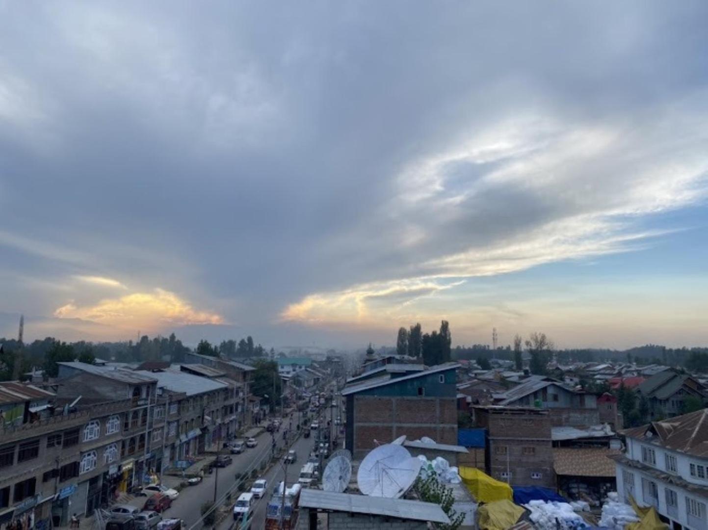 Hotel Bliss , Anantnag Exterior photo